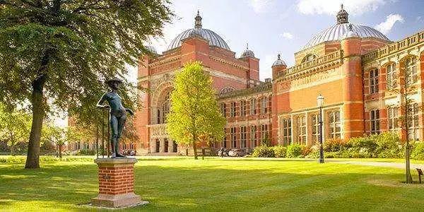 盘点英国10个颜值爆表的大学，在这里面上学天天胜似神仙  英国大学 剑桥大学 第6张