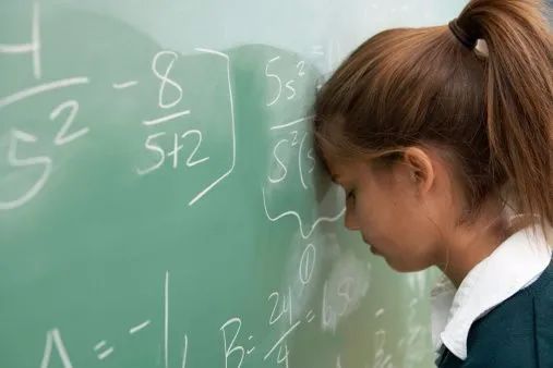 男生的数学成绩，真比女生强？斯坦福大学统计了8年来的数据告诉你答案  国际化教育理念 第4张
