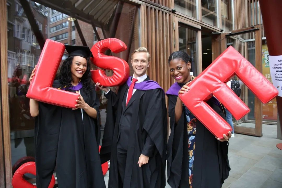 2022QS就业能力大学排名发布！英国哪些大学的毕业生“钱”途无量？  数据 QS排名 就业 费用 排名 第19张