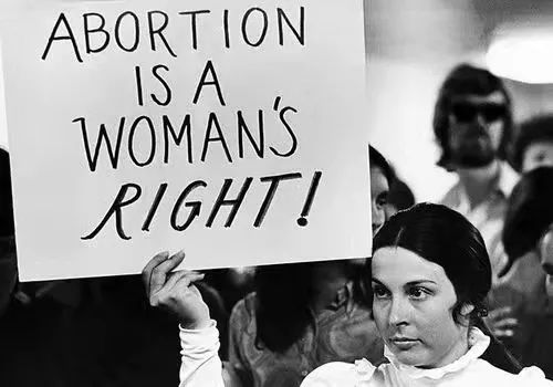 胎儿权益高于女性权益？美国推翻罗伊诉韦德案，百万女性丧失身体掌控权  社会 第4张