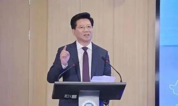 上海市教委副主任：理科课程落后世界70年，大量内容是200年以前的知识  国际化教育理念 第3张
